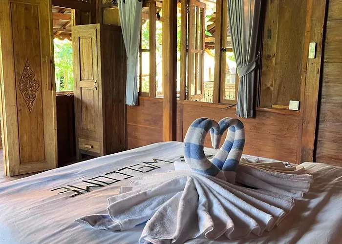 Séjour à la campagne Labak 2 *